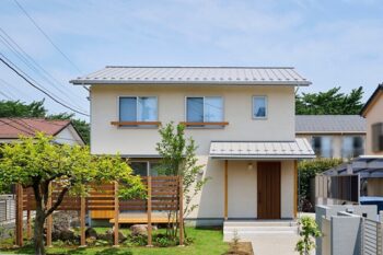 流山市 杉の香りに癒される自然と暮らす家